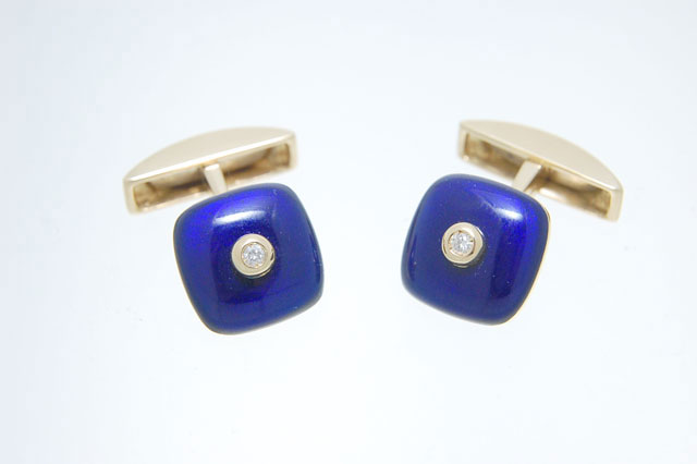 Cuff links code 268