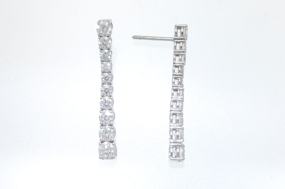 Gold and brilliant-cut diamonds earrings